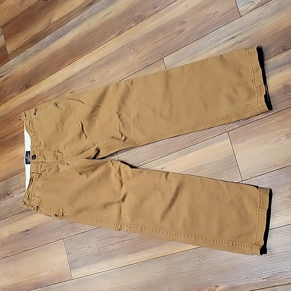 American eagle men's khaki pants